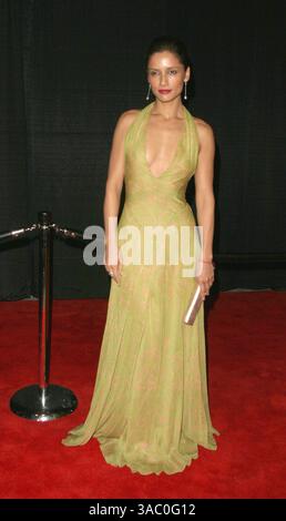 Januar 2005; Palm Springs, CA, USA; Schauspielerin LEONOR VARELA beim 16. jährlichen Palm Springs Film Festival im Plam Spring Convention Center. Stockfoto