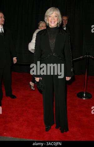 Januar 2005; Palm Springs, CA, USA; Schauspielerin ANNE FRANCIS beim 16. jährlichen Palm Springs Film Festival im Plam Spring Convention Center. Stockfoto