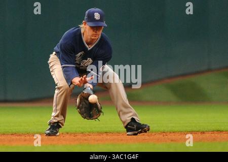 22. April 2008 - Houston, Texas, USA - San Diego Padres Shortstop KHALIL GREENE #3 spielt im Minute Maid Park gegen die Houston Astros einen Bodenball. (Bild: © Tom Mayes/Cal Sport Media/ZUMA Press) Stockfoto