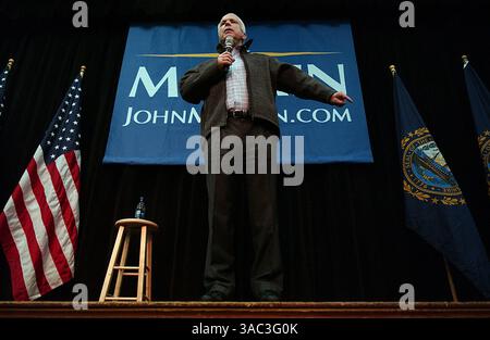 7. Dezember 2007: Der hoffnungsvolle Republikaner Sen John McCain, der in Bedford (New Hampshire) im US-Bundesstaat New Hampshire (Credit Image: Stockfoto