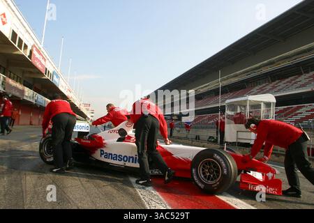 Cristiano da Matta (BRA) Toyota F103..Formel 1 Testing.18. Februar 2003, Barcelona, Spanien..DIGITALES BILD. (Kreditbild: ©Sutton Motorsports/ZUMA Press) Stockfoto