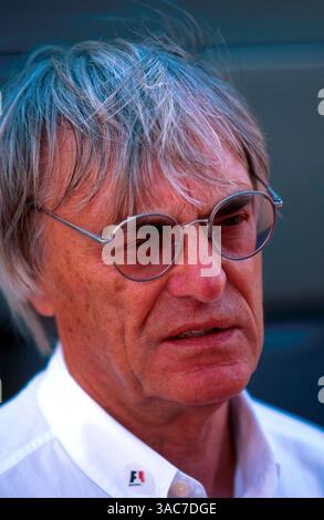 Bernie Ecclestone (GBR) F1 Supremo...Grand Prix von Ungarn, RD12, Hungaroring, Ungarn, 13. August 2000. (Kreditbild: ©Sutton Motorsports/ZUMA Press) Stockfoto