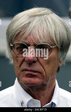 Bernie Ecclestone (GBR) F1 Supremo..Grand Prix von Spanien, Barcelona, 28. April 2002..DIGITALES BILD (Credit Image: ©Sutton Motorsports/ZUMA Press) Stockfoto