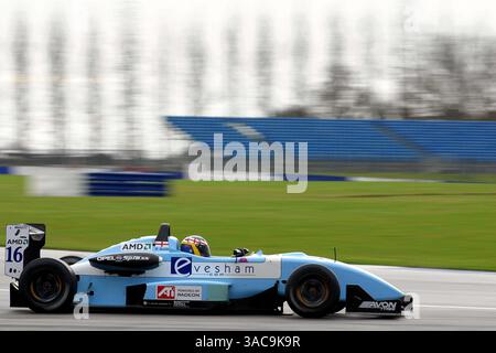 Rob Austin (GBR) Menü F3 Motorsport. British F3 Winter Series, Silverstone, England, 9. November 2002..DIGITALES BILD. (Kreditbild: ©Sutton Motorsports/ZUMA Press) Stockfoto