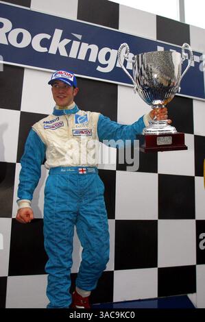 Doppelter Rennsieger, Rob Austin (GBR) Menü F3 Motorsport. British F3 Winter Series, Rockingham, England, 2. November 2002..DIGITALES BILD. (Kreditbild: ©Sutton Motorsports/ZUMA Press) Stockfoto