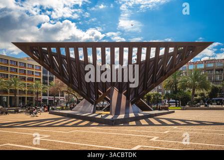 7. März 2019: Rabin Square, früher Könige von Israel Square, ein großer öffentlicher Platz in Tel Aviv, Israel, der nach dem Attentat benannt wurde Stockfoto