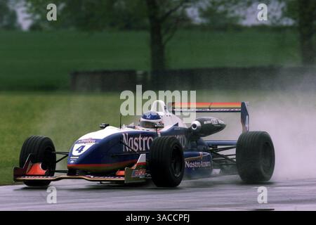 Richard Antinucci (USA) Manor Motorsport. 2. Platz Runde 9. Britische Formel-3-Meisterschaft. Croft, England 25-26. Mai 2002, 5,7 MB Digitalbild (Credit Image: ©Sutton Motorsports/ZUMA Press) Stockfoto
