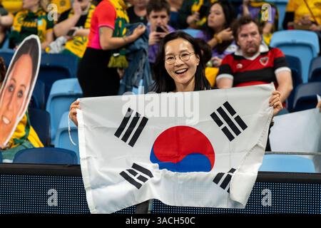 Sydney, Australien. April 2025. Sydney, Australien, 4. April 2025: Ein Fan der Korea Republic während des internationalen Freundschaftsspiels zwischen Australien und Korea Republic im Allianz Stadium in Sydney, Australien. (NOE Llamas/SPP) Credit: SPP Sport Press Photo. /Alamy Live News Stockfoto