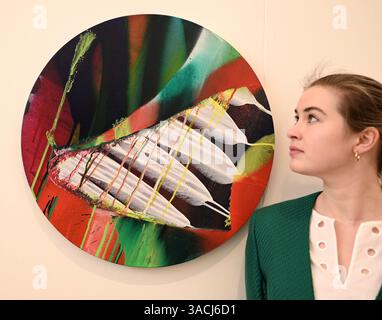 Höhepunkte in den Phillips London Galleries am Berkeley Square vor der Auktion New Now , Modern & Comtemporary Art am 10. April 2025 ... Stockfoto