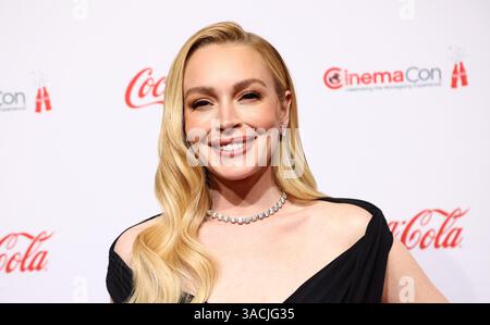Las Vegas, USA. April 2025. Lindsay Lohan bei der CinemaCon 2025 – Big Screen Achievement Awards, die am 3. April 2025 im Colosseum im Caesars Palace in Las Vegas, Nevada, stattfanden © JPA/AFF-USA.com Credit: AFF/Alamy Live News Stockfoto