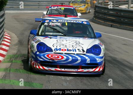 Ricardo Zonta (BRA) Toyota Testfahrer fuhr den Gästewagen..Porsche Supercup, RD4, Monte-Carlo, Monaco, 1. Juni 2003..DIGITALES BILD (Credit Image: ©Sutton Motorsports/ZUMA Press) Stockfoto