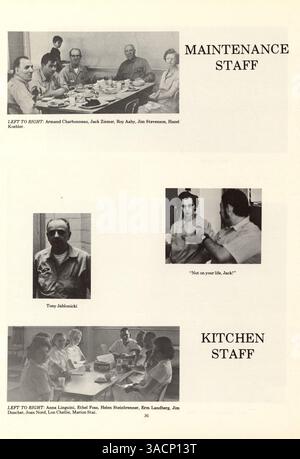 Das Mustang Jahrbuch 1970 der Breck School zeigt das Schuljahr 1969-1970 mit Schülern, Lehrern, Leichtathletik, Clubs, und wichtige Schulveranstaltungen. Stockfoto