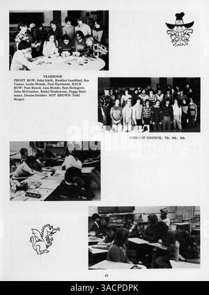 Das Jahrbuch 1978 von Minnetonka East Jr. Spitzenrekord im Schuljahr 1977-1978 mit Schwerpunkt auf Studenten, Dozenten, Vereine, Leichtathletik, und wichtige Ereignisse. Stockfoto