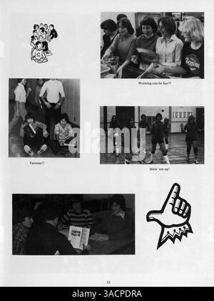 Dieses Jahrbuch von Minnetonka East Jr. High enthält wichtige Veranstaltungen und Aktivitäten aus dem Schuljahr 1977-1978, die Schüler, Lehrkräfte, Leichtathletik und Vereine dokumentieren. Stockfoto