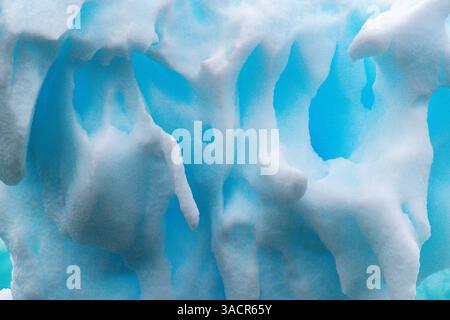 Antarktis, Cuverville Island. Nahaufnahme des Eisbergs. ©Cathy & Gordon Illg / Jaynes Gallery / DanitaDelimont.com Stockfoto