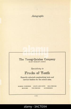 Dieses Jahrbuch 1923 der St. Margaret's Academy dokumentiert die Schüler, Lehrer, Vereine, Leichtathletik und verschiedene Veranstaltungen des Schuljahres 1922-1923. Stockfoto