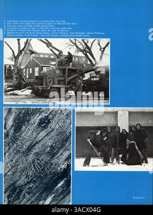 Das Tiger Yearbook 1977 der South High School fängt wichtige Momente des Schuljahres 1976-1977 ein, darunter Schüler, Dozenten, Leichtathletik, Clubs, und besondere Veranstaltungen, mit Schwerpunkt auf den Leistungen afroamerikanischer Studenten. Stockfoto
