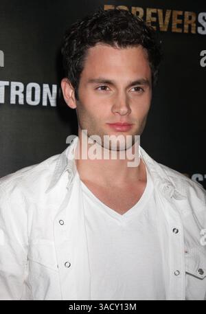 September 2008 - New York, NY, USA - PENN BADGLEY beim „Forever Strong“ New York Special Screening, das im Tribeca Grand Hotel stattfand (Bild: Dan Herrick/ZUMAPRESS.com) Stockfoto