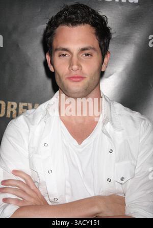 September 2008 - New York, NY, USA - PENN BADGLEY beim „Forever Strong“ New York Special Screening, das im Tribeca Grand Hotel stattfand (Bild: Dan Herrick/ZUMAPRESS.com) Stockfoto
