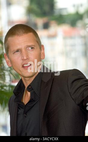 20. Mai 2005; Cannes, FRANKREICH; BARRY PEPPER beim Fotoaufruf für „drei Beerdigungen von Melquiades Estrada“ beim 58. Jährlichen Filmfestival von Cannes. (Bild: Frederic Injimbert/ZUMAPRESS.com) Stockfoto