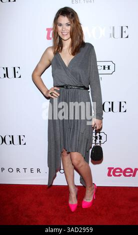 September 2011 - La, New York, USA - . . . . . . . . . . NUR US-VERKÄUFE . . . . . 23. September 2011: LA Stephanie Shaw kommt am 23. September 2011 auf der 9. Jährlichen Teen Vogue Young Hollywood Party in den Paramount Studios in Los Angeles an (Foto: © Sharkpixs/ZUMAPRESS.com) Stockfoto