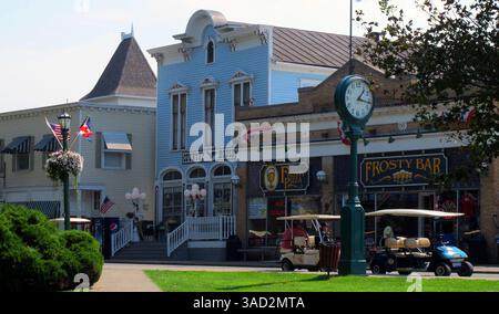 September 2011 - South Bass Island, OH, USA - Put-in-Bay auf South Bass Island, Ohio, ist ein ruhiger Zufluchtsort nach Ende der Partysaison. (Bild: © Ellen Creager/Detroit Free Press/MCT/ZUMAPRESS.com) Stockfoto