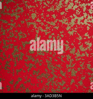 Traditionelle japanische Muster - goldene organische Muster auf rotem Hintergrund Stockfoto