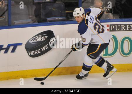 Alexander Steen (20) von den St. Louis Blues während des NHL Regular Season Spiels zwischen den Los Angeles Kings gegen die St. Louis Blues im Scott Trade Center in St. Louis MO. (Bild: © Danny Reise/Cal Sport Media/ZUMAPRESS.com) Stockfoto