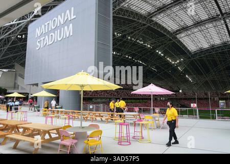 Singapur National Stadium, Singapur. April 2025. HSBC International Rugby Sevens Singapore Day 1; Ein allgemeiner Überblick über das Singapore National Stadium, Heimstadion der HSBC Singapore SNVS, bevor das Turnier beginnt Credit: Action Plus Sports/Alamy Live News Stockfoto