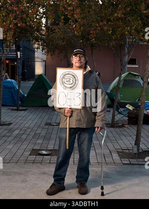 9. November 2011 - San Jose, Kalifornien, USA - CAPTAIN HOOK bei Occupy San Jose. (Kreditbild: © David I. Gross/zReportage.com/ZUMA) Stockfoto