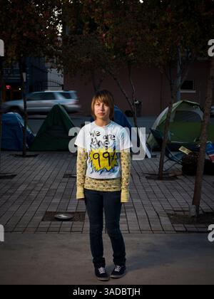 9. November 2011: San Jose, Kalifornien, USA: KAYLA bei Occupy San Jose, das ist ihr erster Protest überhaupt. (Kreditbild: © David I. Gross/zReportage.com/ZUMA) Stockfoto