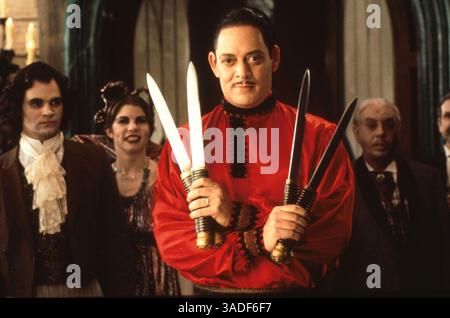 November 2000; Hollywood, Kalifornien, USA; Schauspieler RAUL JULIA (Gomez) in Orion Pictures' 'The Addams Family'. . (Kreditbild: Auto Images/ZUMAPRESS.com) Stockfoto