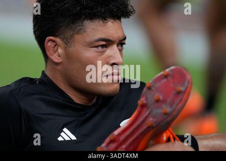 Singapur National Stadium, Singapur. April 2025. HSBC International Rugby Sevens Singapore Day 1; Tone ng Shiu wärmt sich vor einem Spiel auf Credit: Action Plus Sports/Alamy Live News Stockfoto