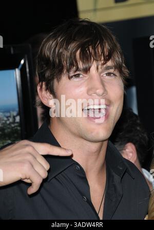 August 2009 - Los Angeles, Kalifornien, USA - Schauspieler ASHTON KUTCHER bei der Premiere der Kinos in ArcLight (Bild: Jeff Frank/ZUMAPRESS.com) Stockfoto