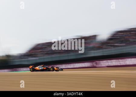 Suzuka, Japan. April 2024. Oscar Piastri aus Australien und McLaren F1 Team während des Qualifikationsspiels des Großen Preises von Japan in der Formel 1. (Foto: Jay Hirano/SOPA Images/SIPA USA) Credit: SIPA USA/Alamy Live News Stockfoto