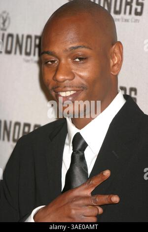 September 2004; New York, NY, USA; Comedian DAVE CHAPPELLE bei der Ankunft der 5. jährlichen DGA-Auszeichnung im Waldorf Astoria Hotel. (Bild: Nancy Kaszerman/ZUMAPRESS.com) Stockfoto