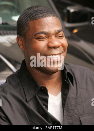 25. August 2008 – New York, NY, USA – Schauspieler TRACY MORGAN posiert für Fotos bei seinem Auftritt in The Late Show with David Letterman im Ed Sullivan Theater (Bild: Nancy Kaszerman/ZUMAPRESS.com) Stockfoto