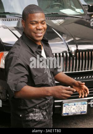 25. August 2008 – New York, NY, USA – Schauspieler TRACY MORGAN posiert für Fotos bei seinem Auftritt in The Late Show with David Letterman im Ed Sullivan Theater (Bild: Nancy Kaszerman/ZUMAPRESS.com) Stockfoto