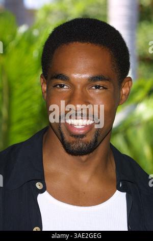 Juli 2001; Los Angeles, CA, USA; Schauspieler JASON GEORGE bei der TCA Summer Press Tour für WB. (Bild: Lisa O'Connor/ZUMAPRESS.com) Stockfoto