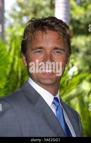 Juli 2001; Los Angeles, CA, USA; Schauspieler JOHN SCHNEIDER bei der TCA Summer Press Tour für WB. (Bild: Lisa O'Connor/ZUMAPRESS.com) Stockfoto