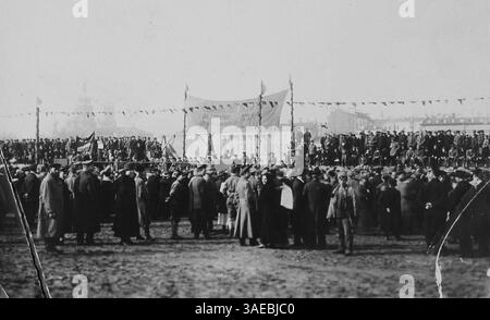 Dezember 2007 - Moskau, Sowjetunion - Petrograd. Tavricheskiy Palast, Konferenzsaal der Staatsduma. Konferenz des Petrograder Rates der Arbeits- und Soldatendeutaten (Credit Image: Mariela Lombard/ZUMAPRESS.com) Stockfoto
