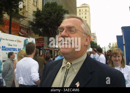 Oktober 2001; Los Angeles, CA, USA; Schauspieler JOHN RATZENBERGER bei der Premiere von 'Monsters Inc.'. (Bild: Robert Millard/ZUMAPRESS.com) Stockfoto