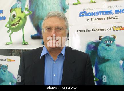 Oktober 2001; Los Angeles, CA, USA; Komponist RANDY NEWMAN bei der Premiere von Monsters Inc. (Bild: Robert Millard/ZUMAPRESS.com) Stockfoto