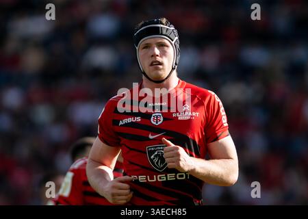 Toulouse, Frankreich. April 2025. Thibaut Flament of Toulouse während des Champions Cup, Achtelfinale des Rugby-union-Spiels zwischen Stade Toulousain und Sale Sharks am 6. April 2025 im Stadion in Toulouse, Frankreich - Foto Nathan Barange/DPPI Credit: DPPI Media/Alamy Live News Stockfoto