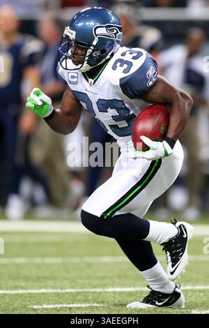 November 2011 - Saint Louis, Missouri, USA S - Seattle Seahawks Running Back Leon Washington (33) spielt den Ball während des NFL-Spiels zwischen den Seattle Seahawks und den St. Louis Rams im Edward Jones Dome in St. Louis, Missouri. Seahawks besiegten die Rams 24:7. (Bild: © Scott Kane/Southcreek/ZUMAPRESS.com) Stockfoto