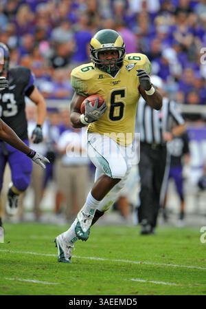 19. November 2011: Colorado State Rams laufen Chris Nwoke #6 in Aktion während des Spiels zwischen den Colorado State University Rams und den Texas Christian University Horned Frogs im Amon G. Carter Stadium in Fort Worth, Texas. TCU gewinnt gegen Colorado State, 34-10. (Bild: © Patrick Green/Cal Sport Media/ZUMAPRESS.com) Stockfoto