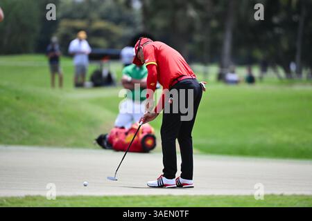 Doral, USA. April 2025. Sergio Garcia, Kapitän der Fireballs GC-Putts am letzten Tag des LIV Golf Invitational 2025 - Miami auf dem Trump National Golf Course am 6. April 2025 in Doral, Florida. (Foto: JC Ruiz/SIPA USA) Credit: SIPA USA/Alamy Live News Stockfoto