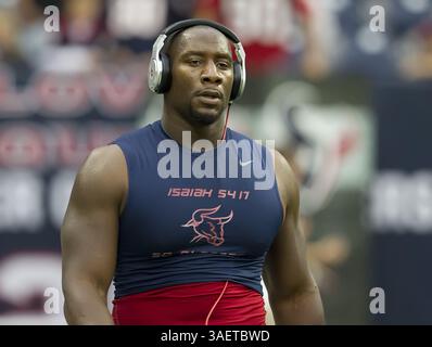 6. November 2011: Houston, TX, USA – Antonio Smith (94) von den Houston Texans wärmt sich vor einem Spiel gegen die Cleveland Browns am Sonntag, den 6. November 2011 in Houston, Texas auf. (Kreditbild: © George Bridges/MCT/MCT/ZUMAPRESS.com) Stockfoto