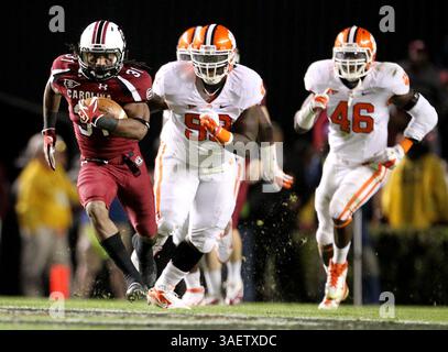 26. November 2011: Columbia, SC, USA - Kenny Miles of South Carolina gewinnt am Samstag, 26. November 2011 in Columbia, South Carolina, gegen Clemson. (Kreditbild: © C.. Aluka Berry/The State/MCT/ZUMAPRESS.com) Stockfoto