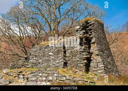Dun Troddan Glenelg Schottland 2000 Jahre alte Eisenzeit Broschen den Trockenturm im Frühjahr Stockfoto